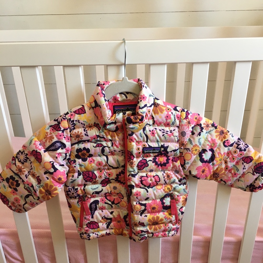 Baby girl puffer jacket